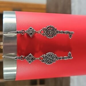 Sarda Sterling silver filigree drop earrings